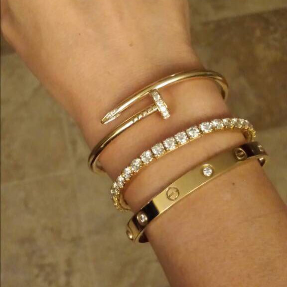 Elegante Nagelarmband