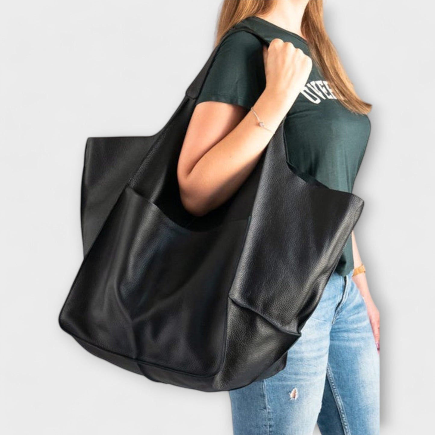 Olivia - Oversized Weekender Bag