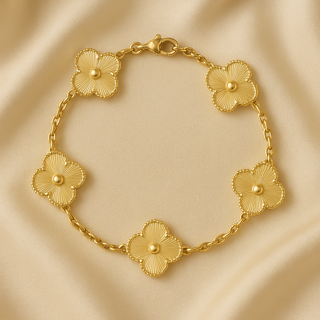 Trinity Arm Band