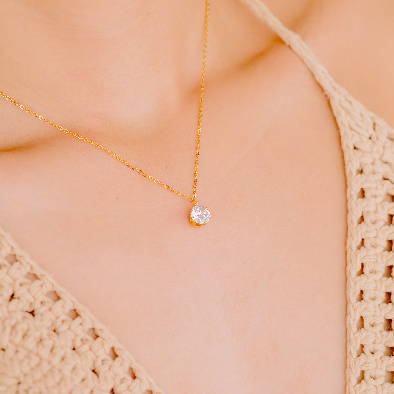 Kyla Gold Solitaire Necklace