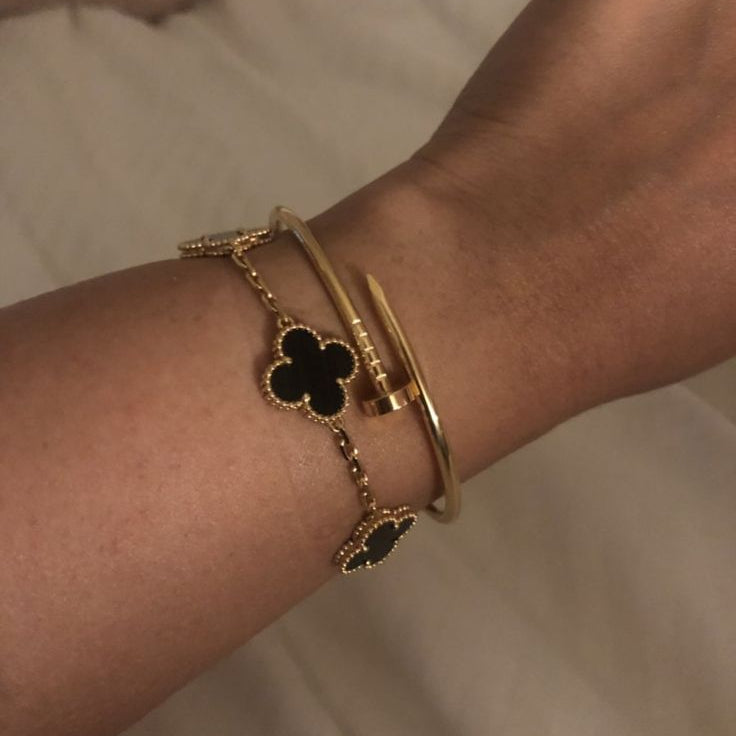 Schwarzes Trinity Armband