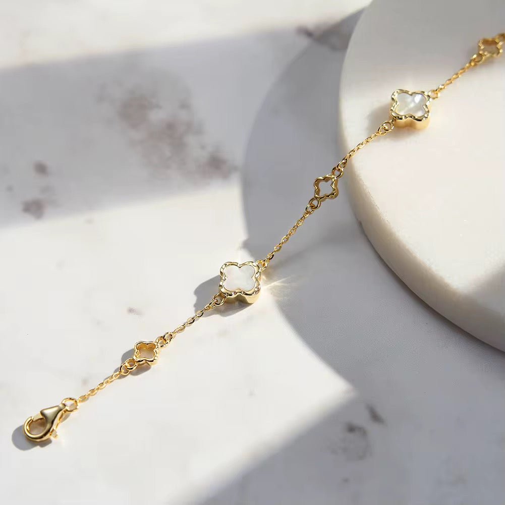 Dainty Clover Bracelet