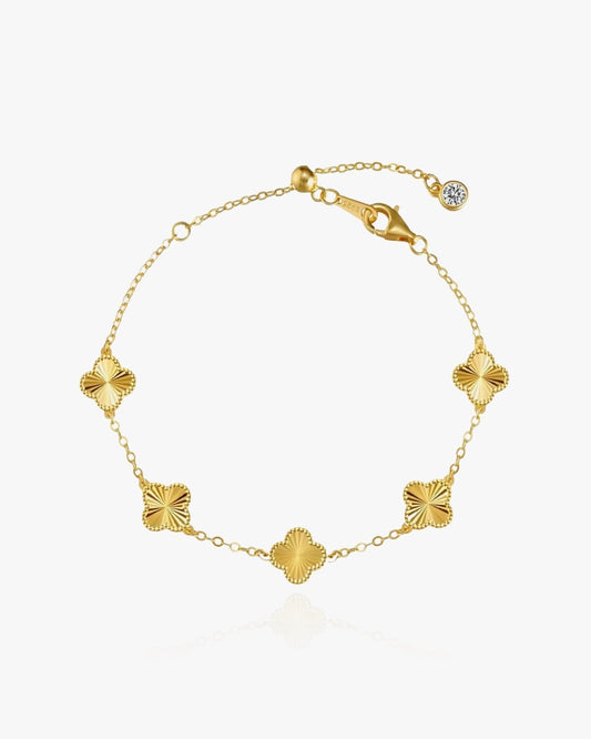 Dainty Clover Bracelet