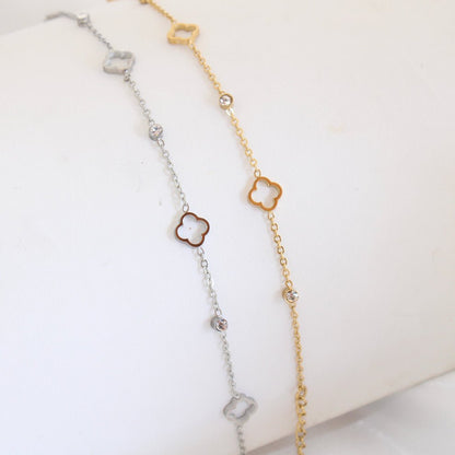 Hollow Out Clover Bracelet