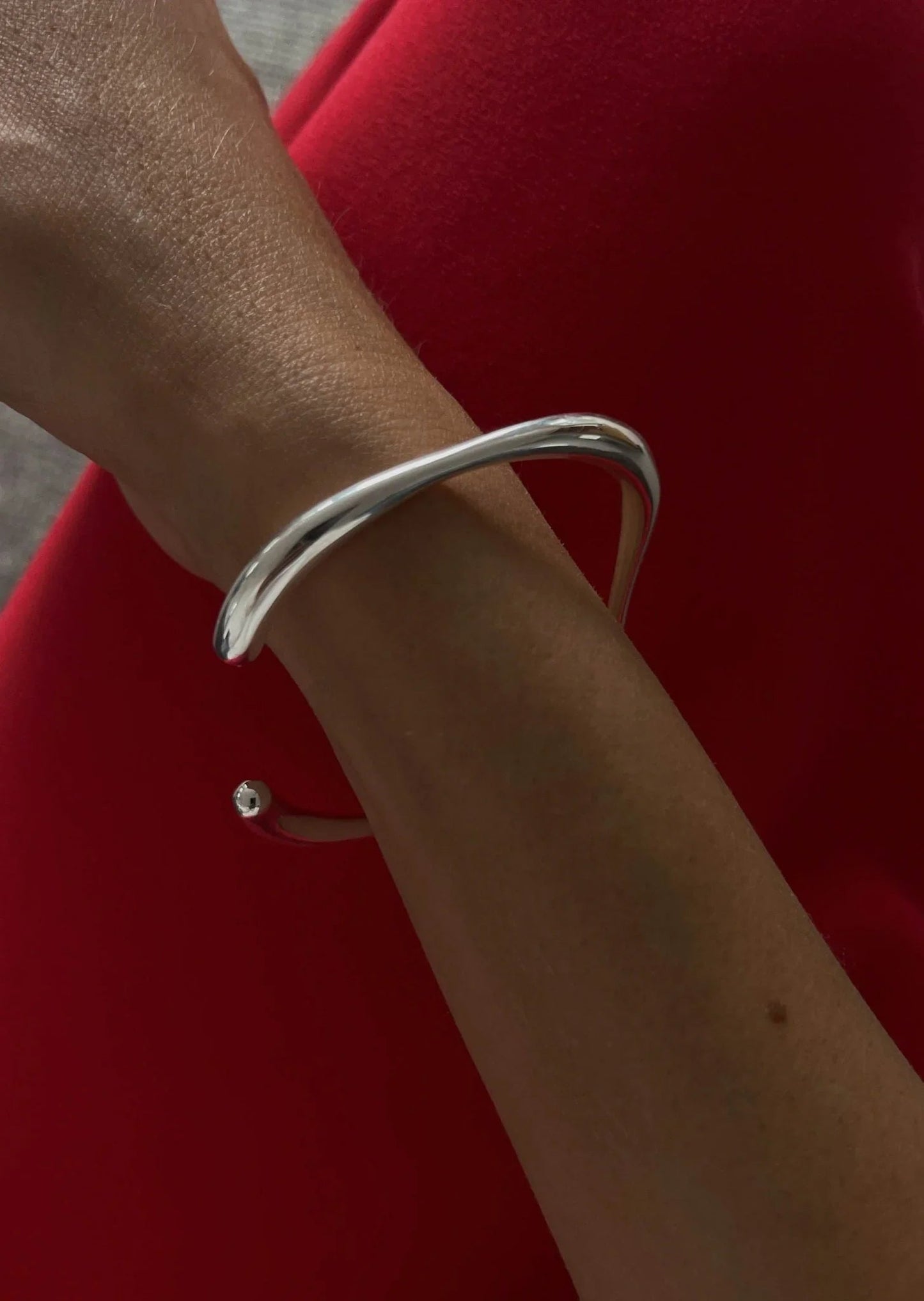 Ava Bangle