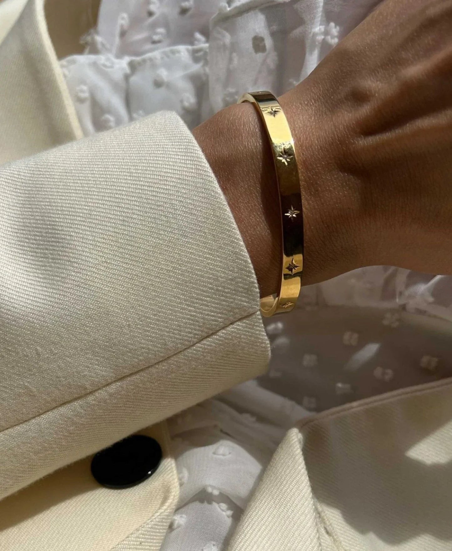Liora Bangle