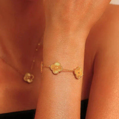 Trinity Arm Band